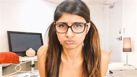 videos porno de mia khalifa|Mia Khalifa Videos Porno 